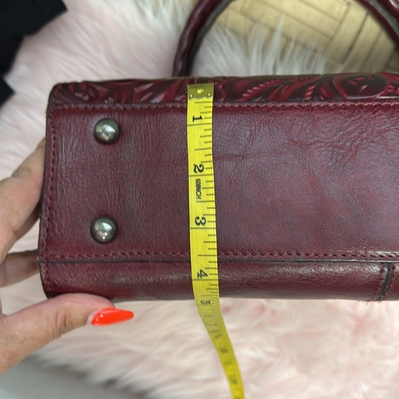 Patricia Nash Burgundy Embossed Leather Shoulder Bag - Picture 11 of 12